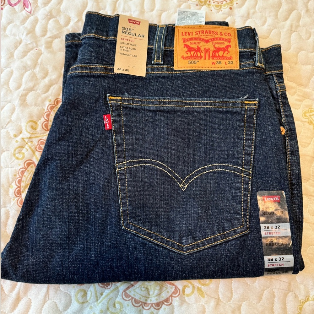 Levis 505 Regular Fit